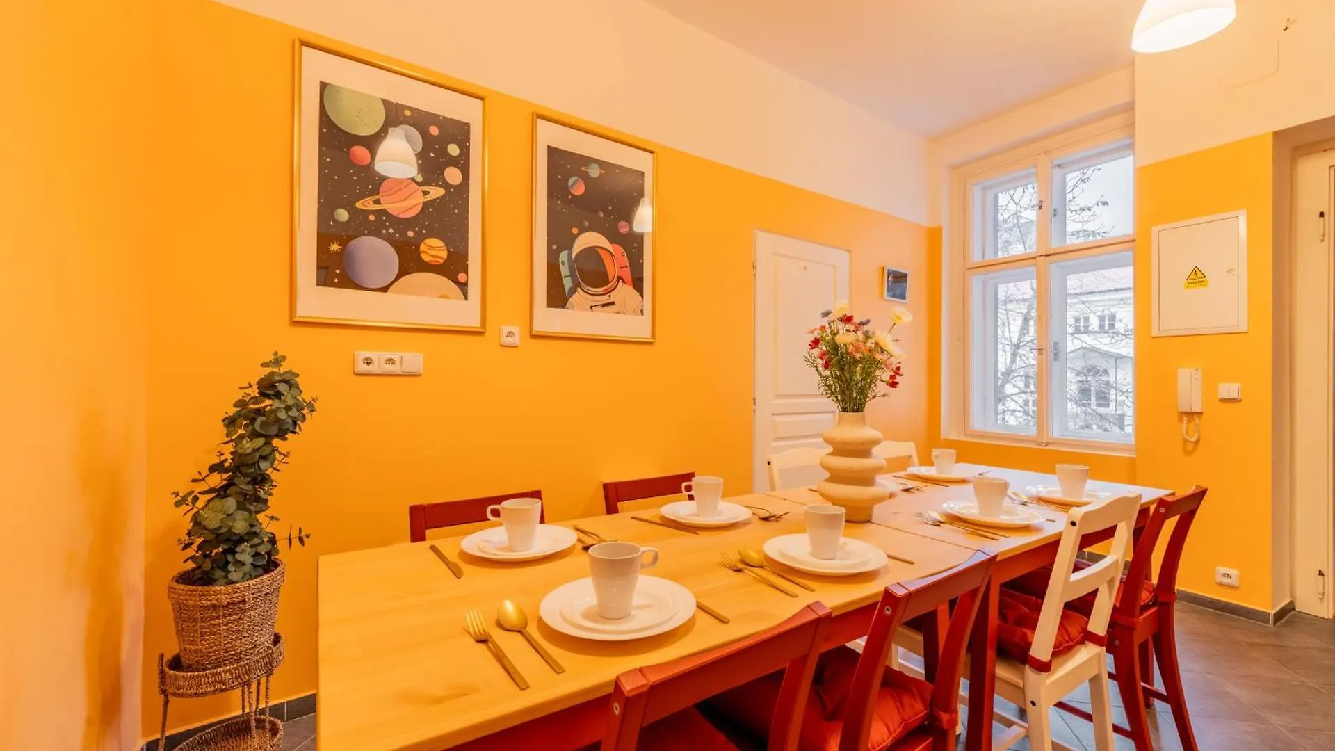Stellar Female Hostel Prague
