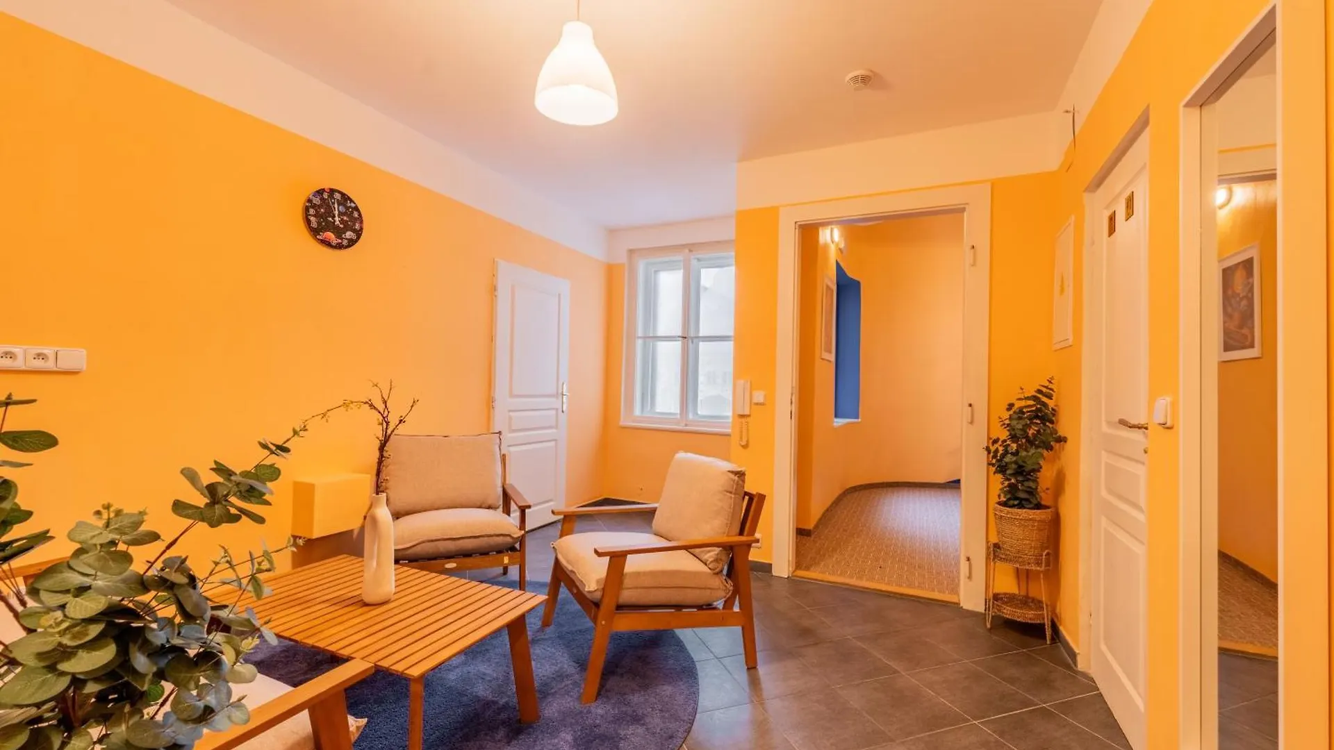 Stellar Female Hostel Prague