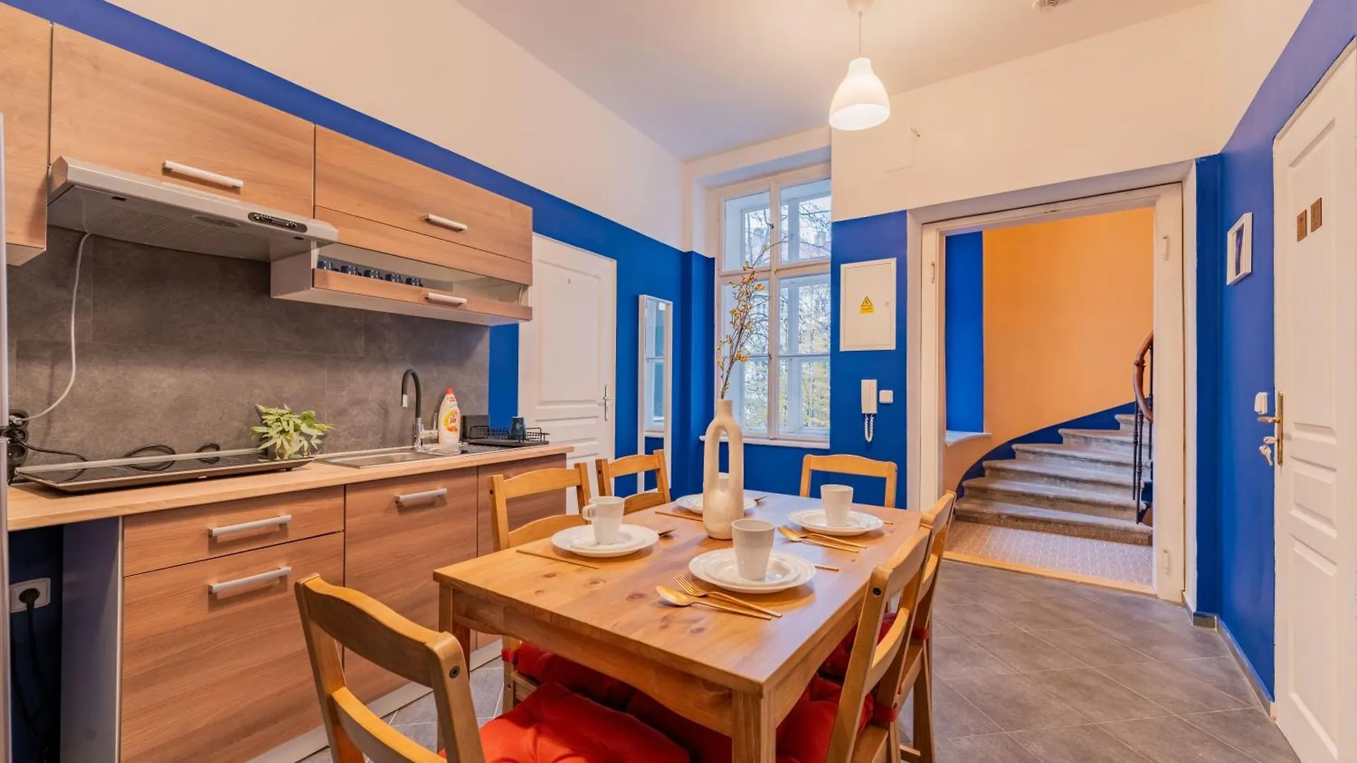 Stellar Female Hostel Prague