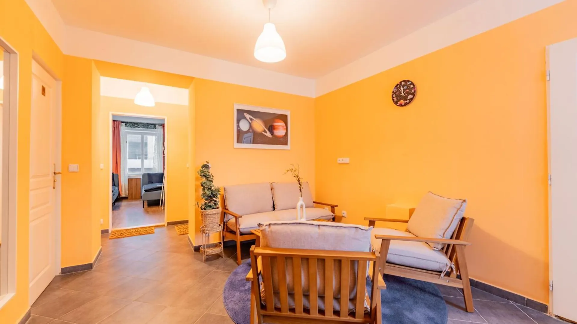 Stellar Female Hostel Prague