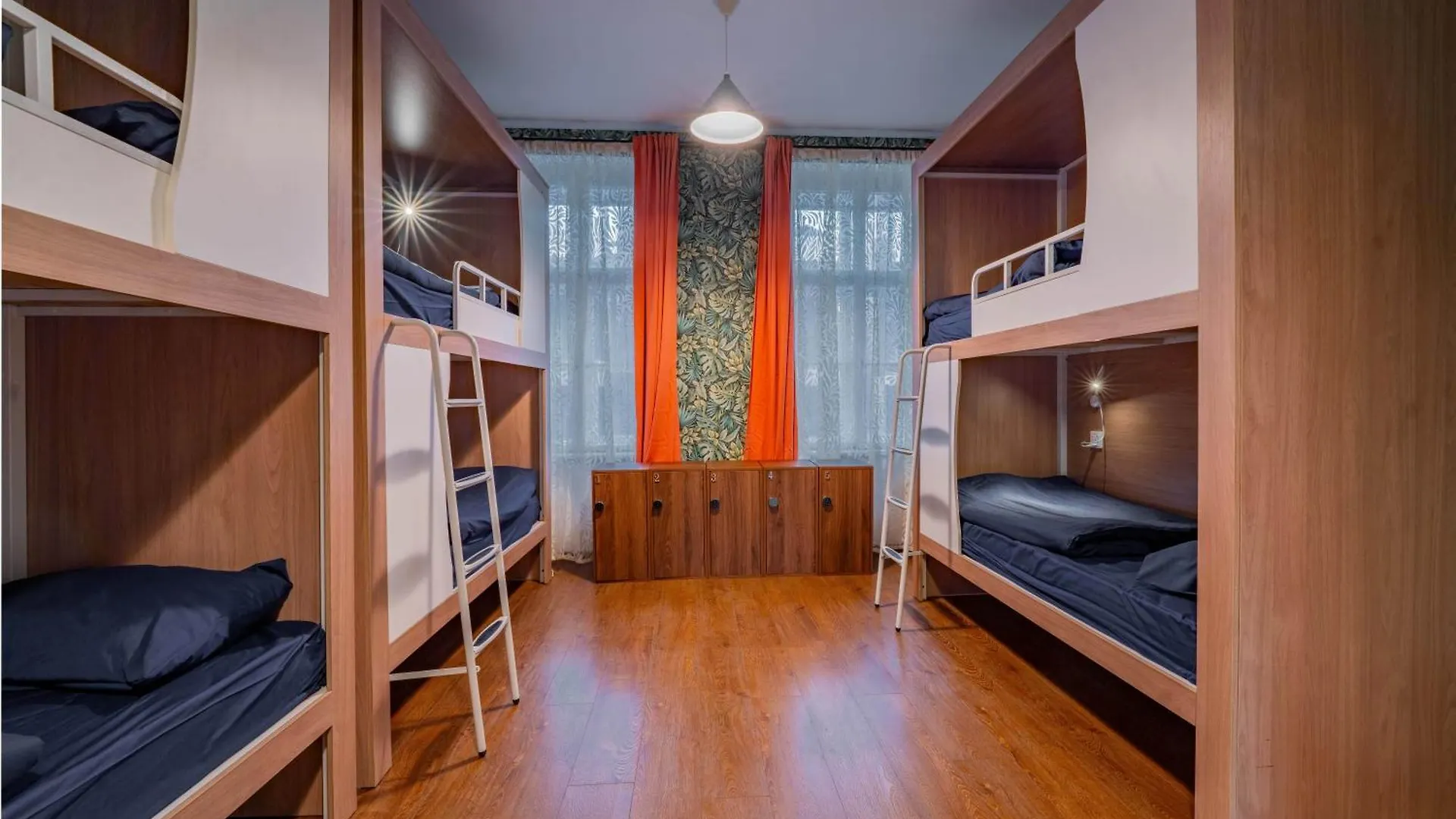 Stellar Female Hostel Prague 0*,  Czech Republic